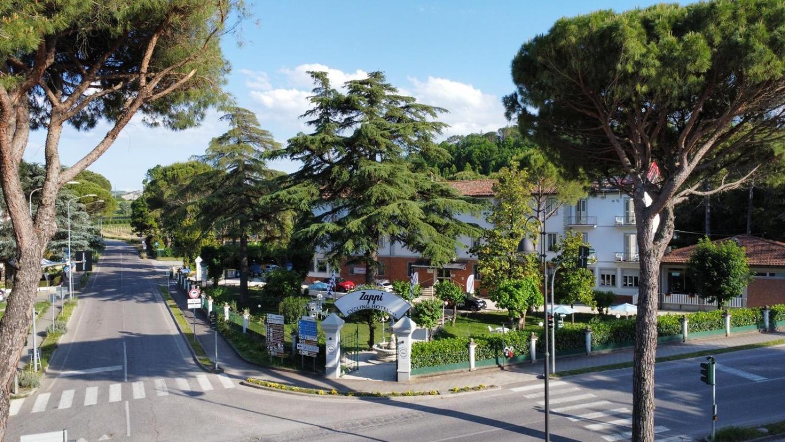 Zappi Cycling Hotel Riolo Terme Exterior foto